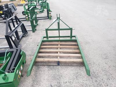 TRI-L BBF1500 Bale Spear