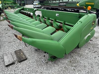 John Deere 612C Corn Head