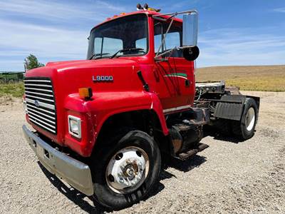 Ford L9000 Single Axle Day Cab Truck
