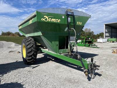 Demco 550 Grain Cart