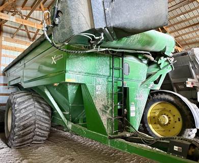 Unverferth 1317 Grain Cart