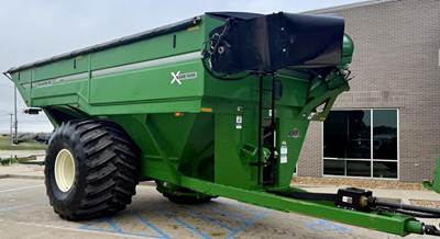 Unverferth 1317 Grain Cart