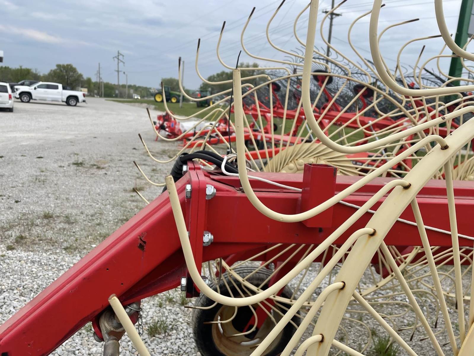 ENOROSSI EASY RAKE 12 Hay Rake For Sale Sedalia, MO 86543