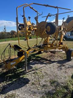 Vermeer TE2510 Hay Tedder