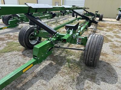 Unverferth AWS52 Header Trailer