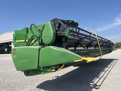 John Deere 635FD Platform