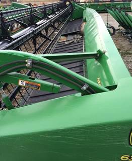 John Deere 635FD Platform