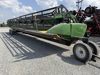 John Deere 640FD Platform