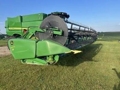 John Deere 640FD Platform