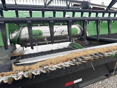 John Deere 735FD Platform