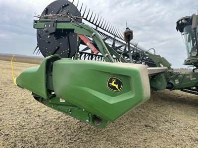 John Deere RD40F Platform