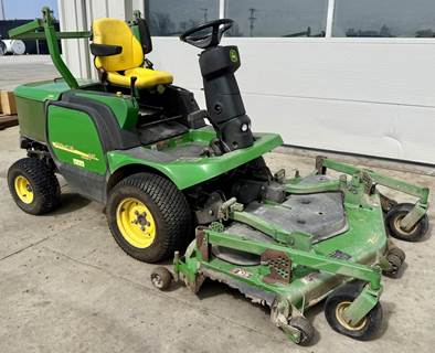 John Deere 1445 Front Deck Riding Tractor
