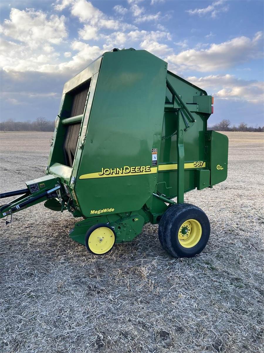 2004 John Deere 567 Round Baler For Sale Easton, MO 85908