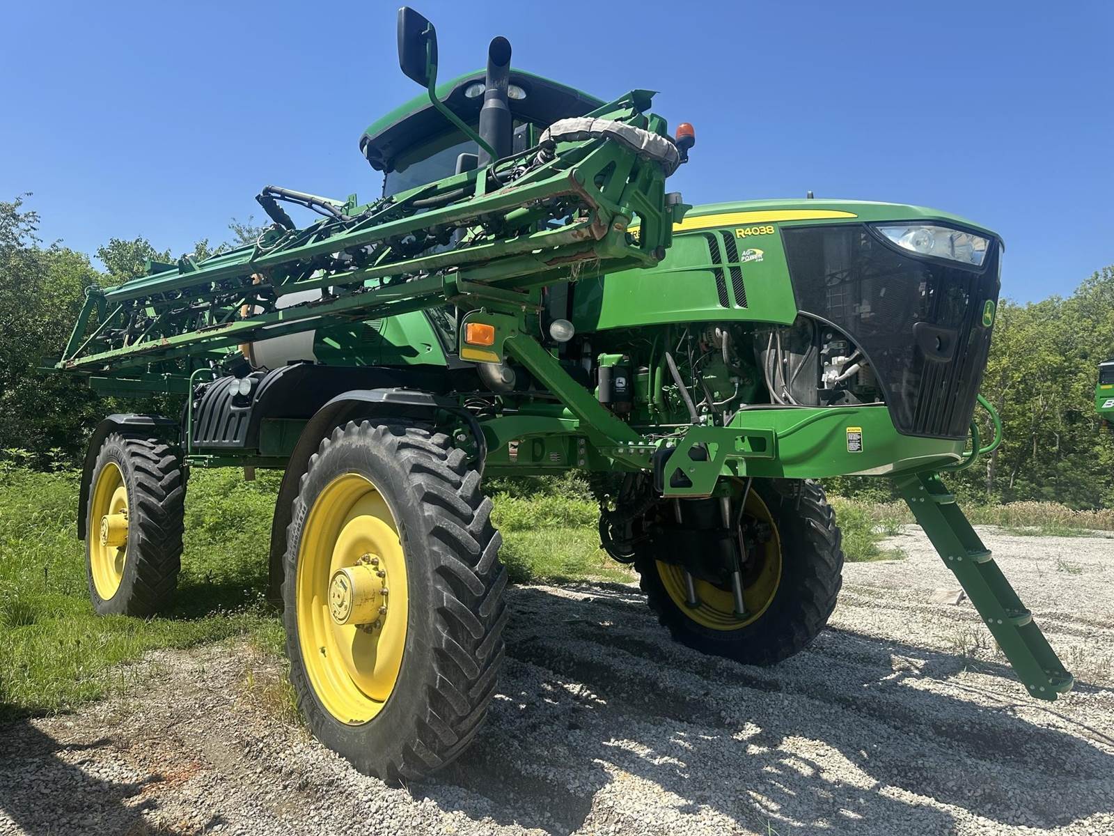 John Deere R4038 Self-Propelled Sprayers For Sale