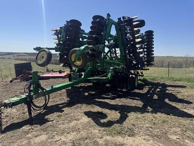 John Deere 2623 Disk