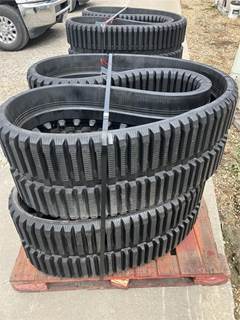 John Deere B450 Tracks Tire