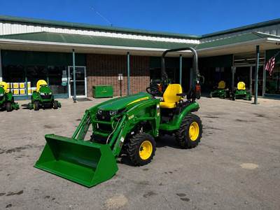 John Deere 1023E Tractor