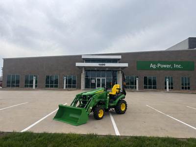John Deere 1025R Tractor