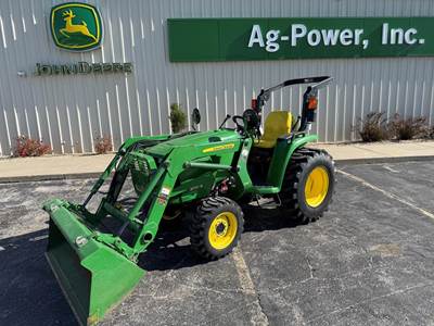 John Deere 3032E Tractor