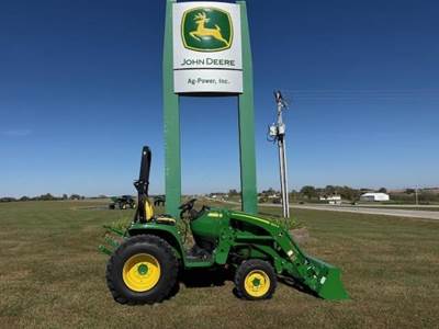 John Deere 3033R Tractor