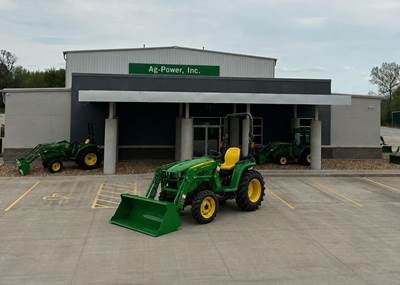 John Deere 3038E Tractor