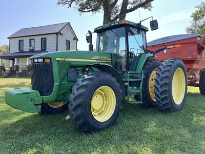 John Deere 8410 Tractor