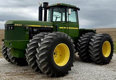 John Deere 8650 Tractor