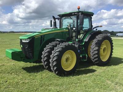 John Deere 8320R Tractor