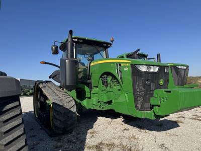 John Deere 8370RT Tractor