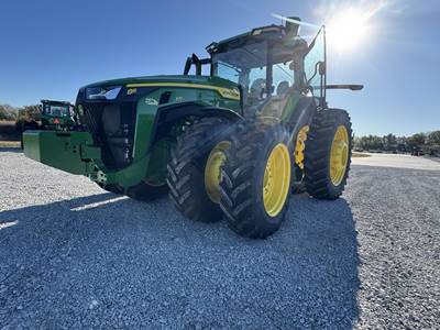John Deere 8R 370 Tractor