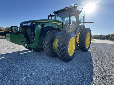 John Deere 8R 370 Tractor
