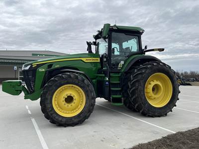 John Deere 8R 370 Tractor