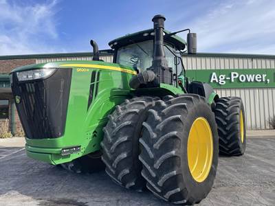 John Deere 9520R Tractor