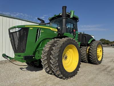 John Deere 9R 390 Tractor