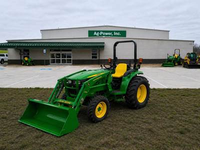 John Deere 4052M Tractor