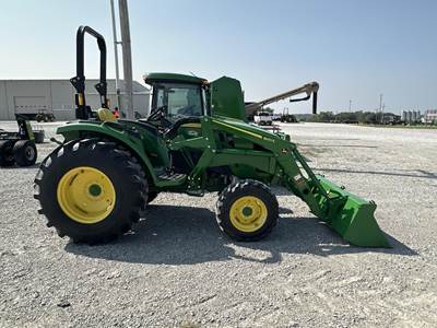 John Deere 4066M Tractor