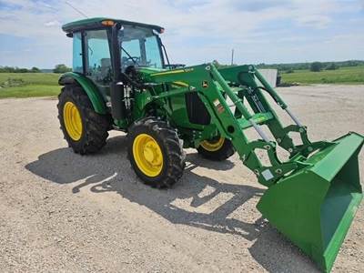 John Deere 5090E Tractor
