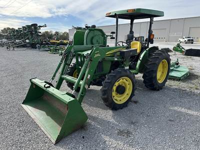 John Deere 5205 Tractor