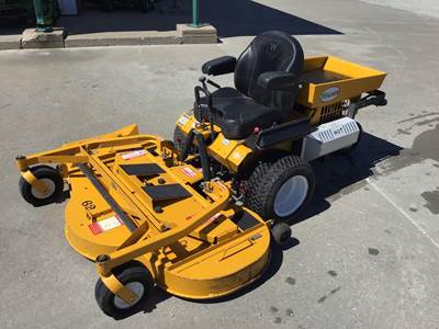 Walker M131 Zero Turn Mower
