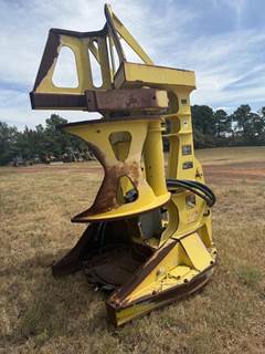 John Deere FD55 Felling Saw Head