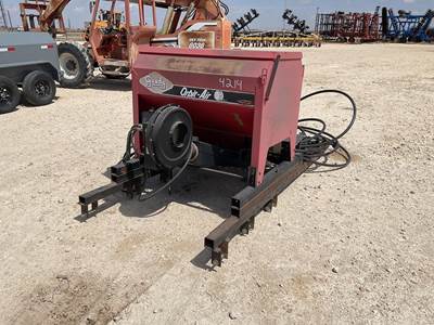 GANDY 62DS16C Seeder