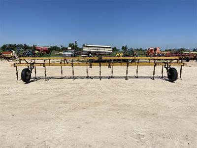 Roll-a-cone FR21 Anhydrous Fertilizer Applicator