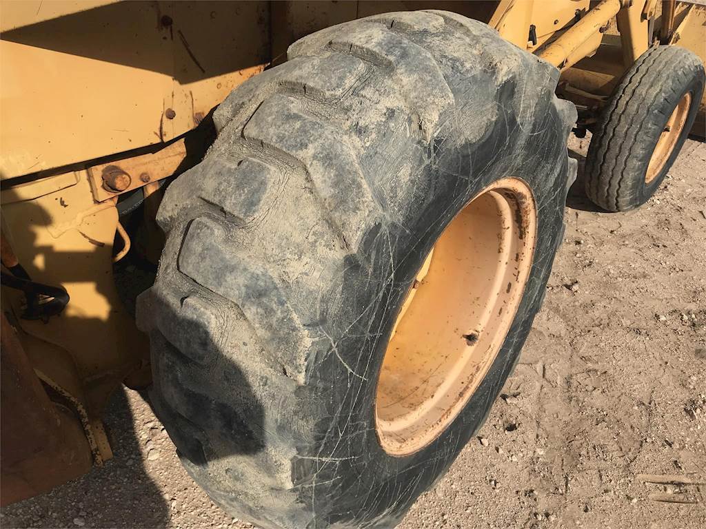 Case 580 Super E Backhoe