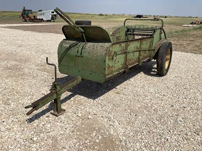 John Deere H Dry Manure Spreader