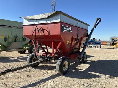 Parker 2600 Gravity Wagon