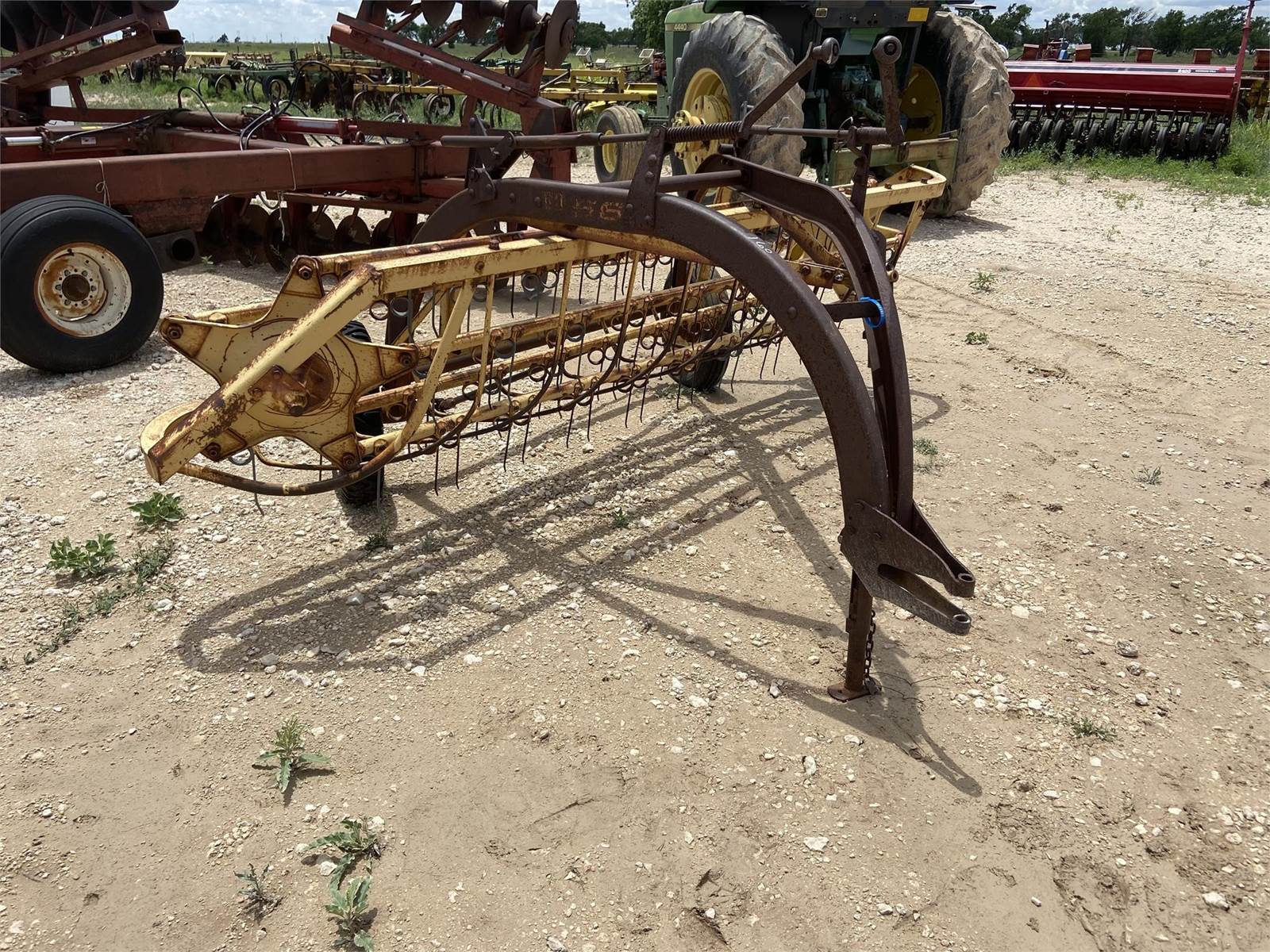 New Holland 56 Hay Rake For Sale Hale Center, TX 3340