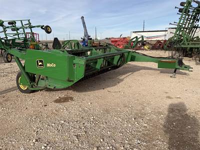 John Deere 720 Mower Conditioner