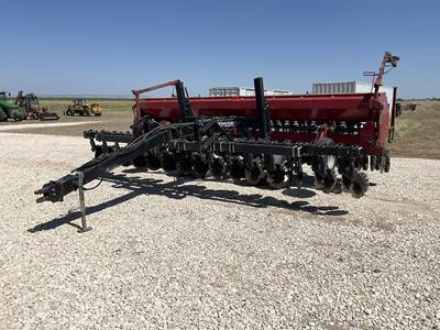 Case IH 5400 Drill