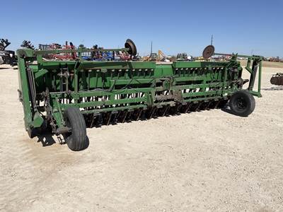 Great Plains Solid Stand 20 Drill