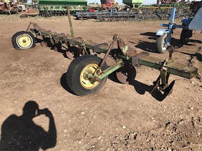 John Deere DB6 Plow